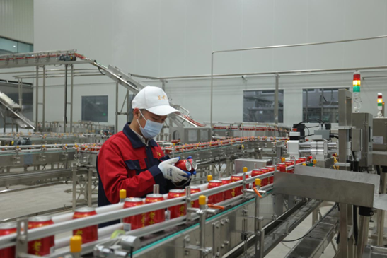 王老吉大健康南沙生產(chǎn)基地投產(chǎn) 環(huán)保技術(shù)開發(fā)引領(lǐng)行業(yè)綠色轉(zhuǎn)型