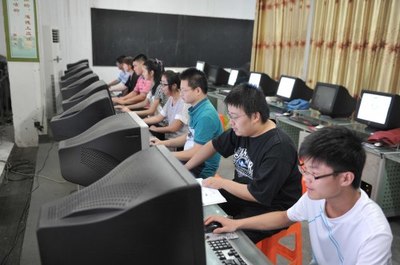 金橋職業(yè)技能培訓(xùn) 南通計算機與崇川設(shè)計培訓(xùn)的專業(yè)領(lǐng)航者